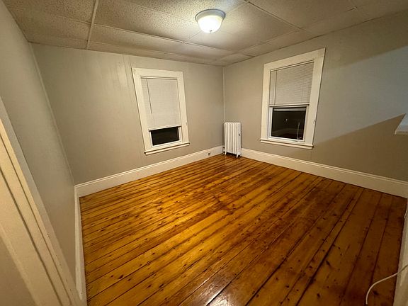 5th image of 7 Balcomb St #2