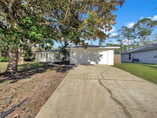 25 Peninsula Ln, Palm Coast, FL 32164