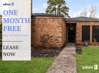 13814 Paradise Valley Dr, Houston, TX 77069