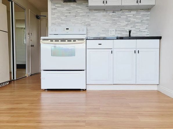 2211 Ala Wai Blvd APT 1106