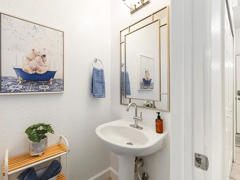 2508 SW 35th Pl #S113 — Photo 22