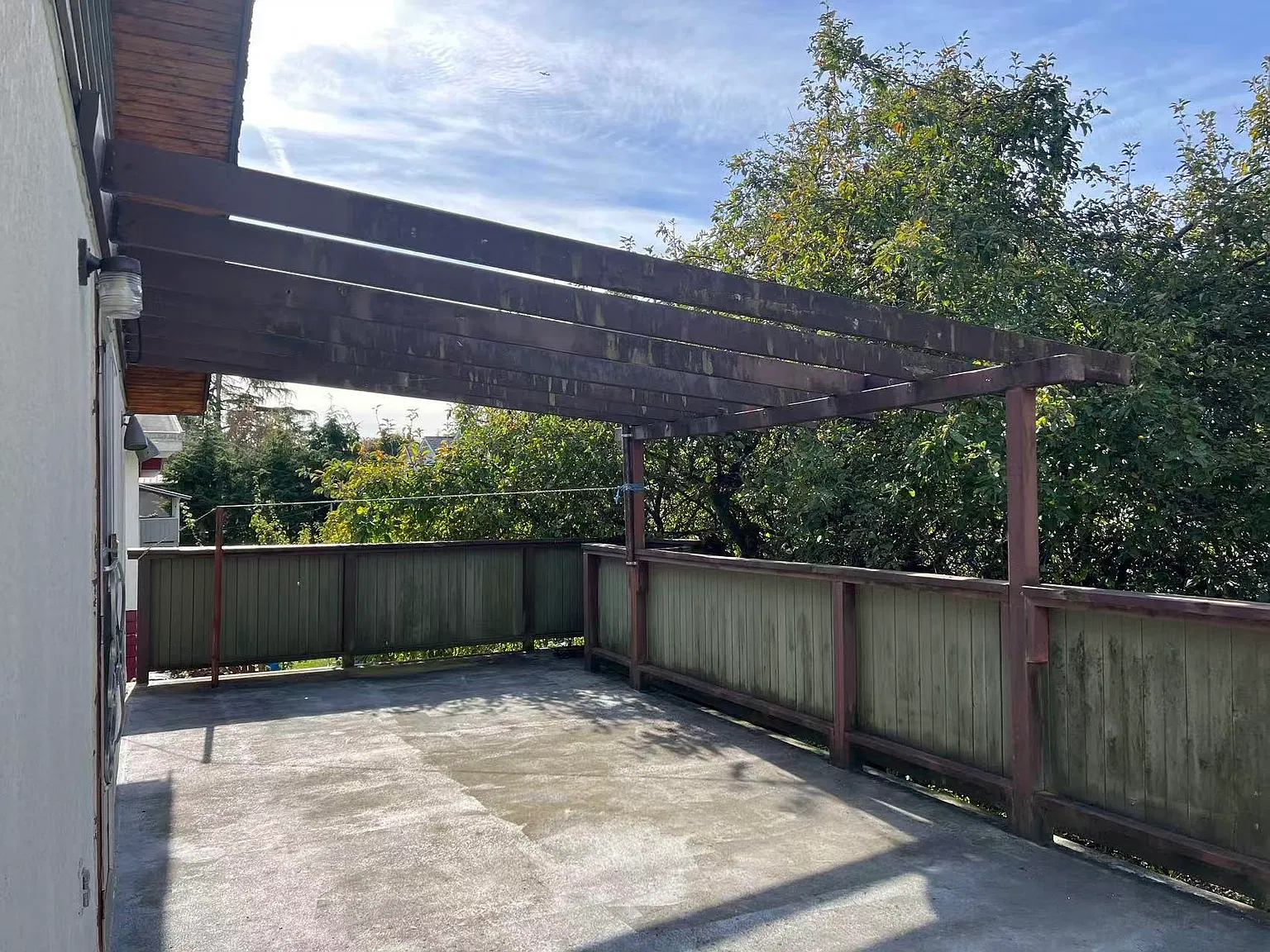 3 bed, 1200 sqft, $3,800 — Photo 3