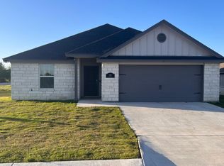 100 Elmer Ave, Burnet, TX 78611