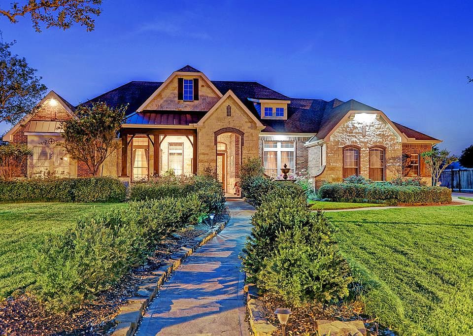 1st image of 17807 Fairhaven Sunset Ct