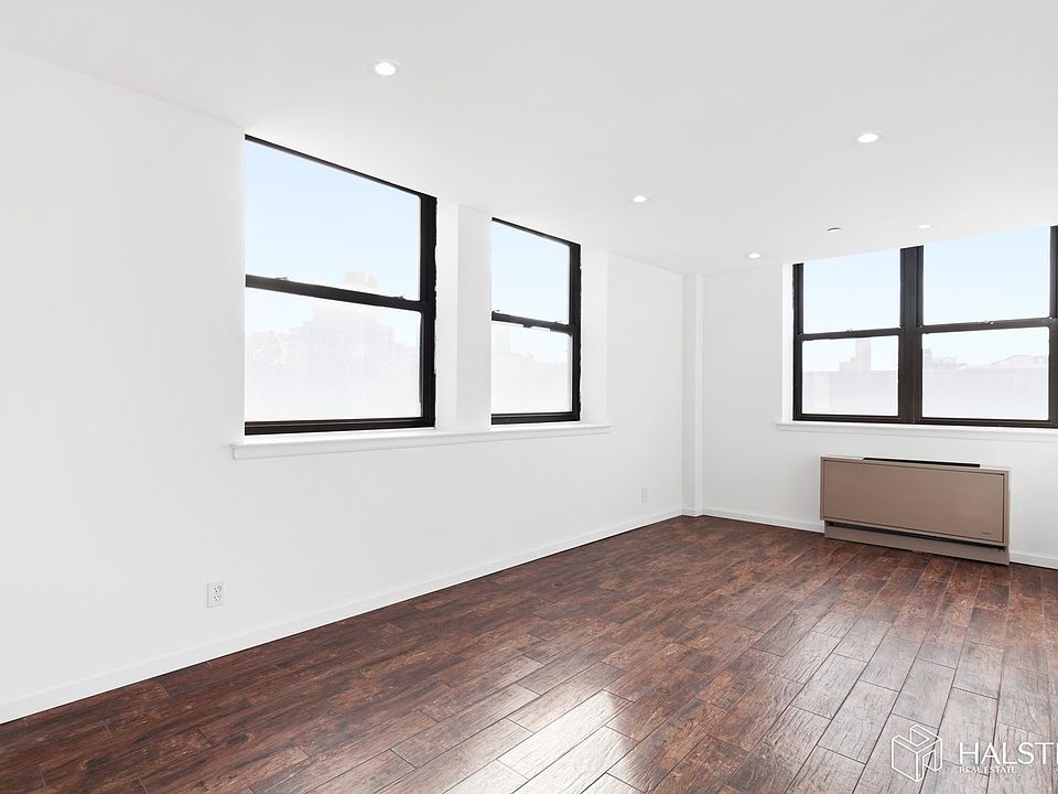 1st image of 23 Water Grant St APT 6L