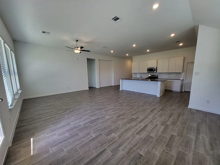 1233 Fox Wing Way — Photo 9