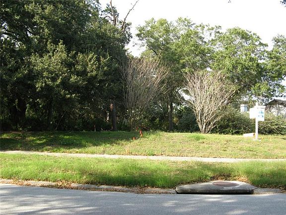 2nd image of 3322 Waterford Dr