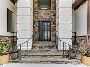 2207 Pinecrest Rd, Greensboro, NC 27403