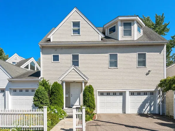 76 Canal St, Medford, MA 02155