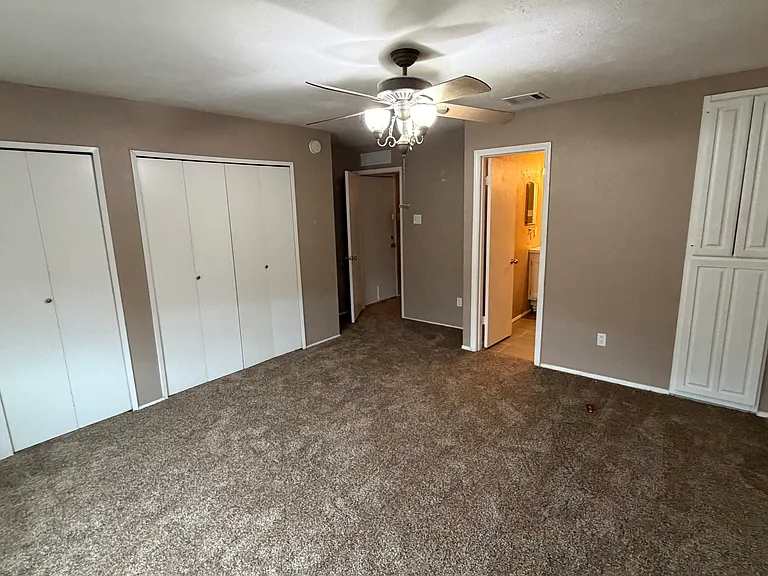 5149 Bartlett Dr — Photo 4