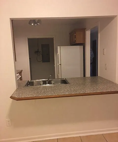 213 W Atkison St #C — Photo 5