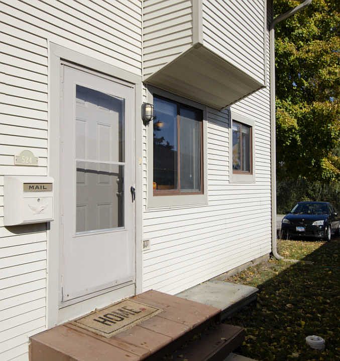 1st image of 524 Del Lago Dr