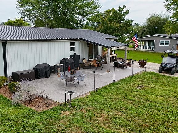 2nd image of 21 Buckskin Dr