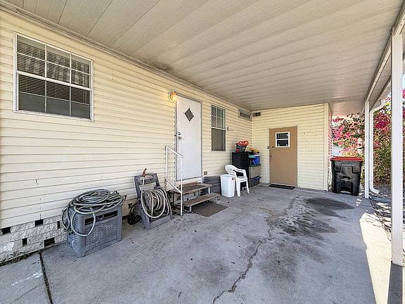 5th image of 146 Sabel Ln