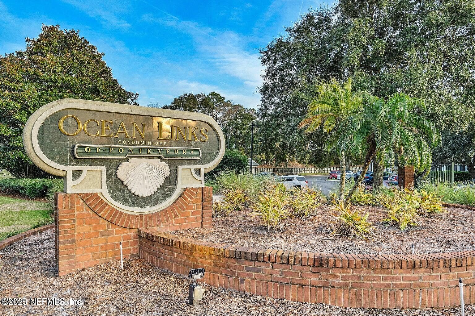 900 IRONWOOD Drive #911