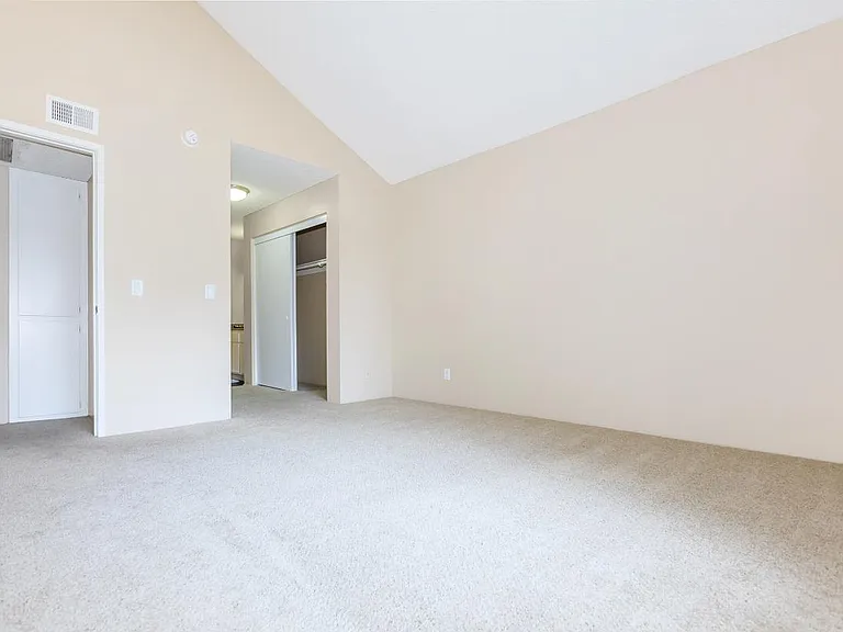 Park City Apartment Homes — Photo 41