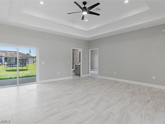 4th image of 1205 Sunniland Blvd