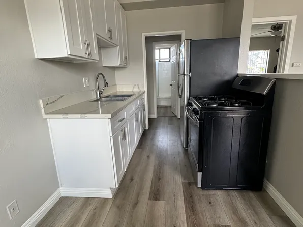 428 W 7th St APT 5, Long Beach, CA 90813