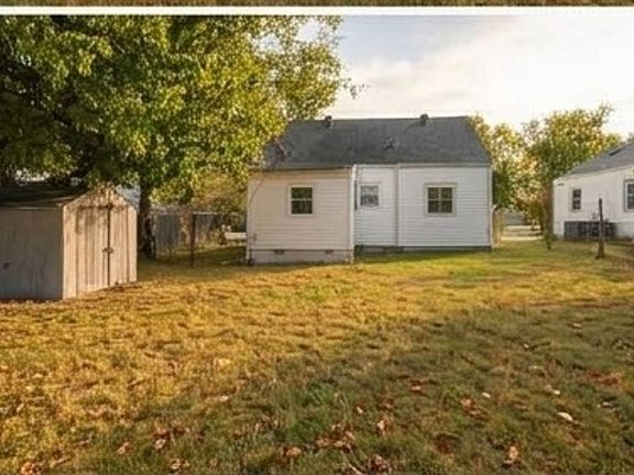 3rd image of 102 Elberta St
