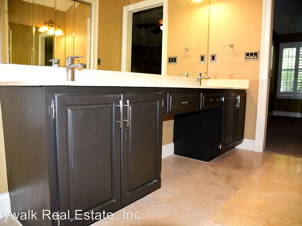 1st image of 1696 Crestone Cv