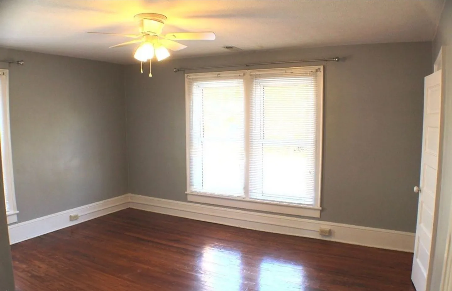 4 bed, 1470 sqft, $1,800 — Photo 3