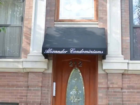 212 E 44th St, Chicago, IL 60653