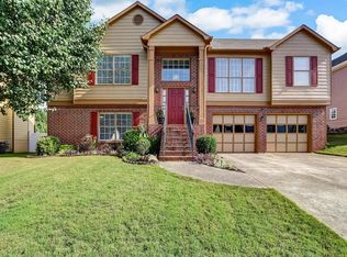 705 Harbor Point Ct, Lawrenceville, GA 30044