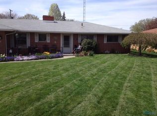 2961 Shoreland Ave, Toledo, OH 43611
