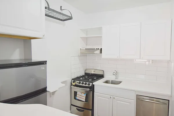Rented by Bold New York | media 35