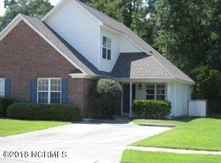 425 Estate Dr, Wilmington, NC 28405