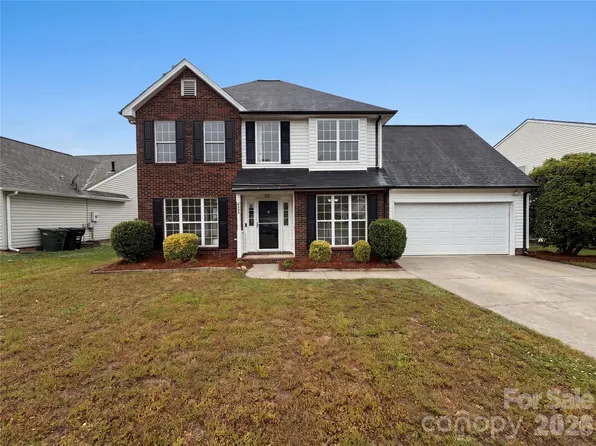 4975 Bentridge Dr NW, Concord, NC 28027