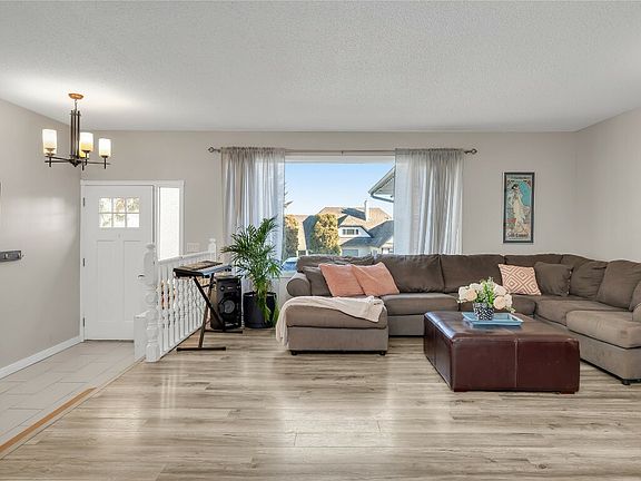 4th image of 427 Abel Pl