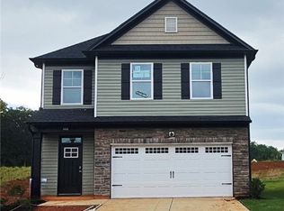 106 Denbigh Ln, Greenville, SC 29605