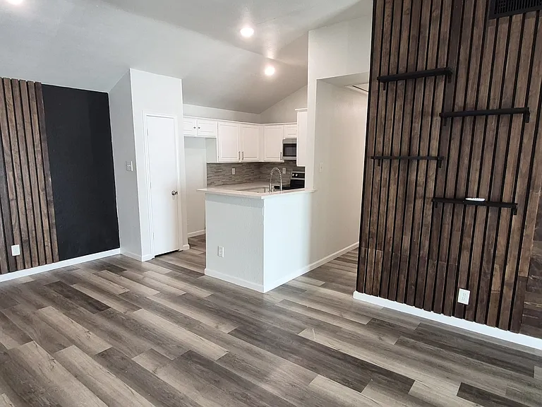 827 Prairie Creek Dr — Photo 14