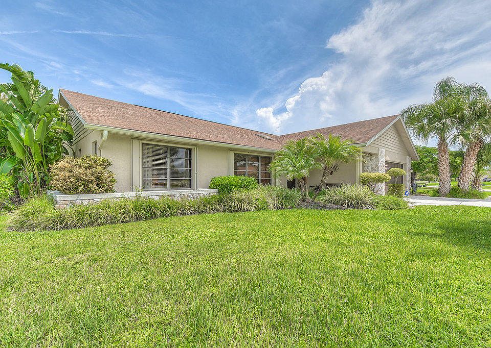1st image of 2922 NE Ivy Ln