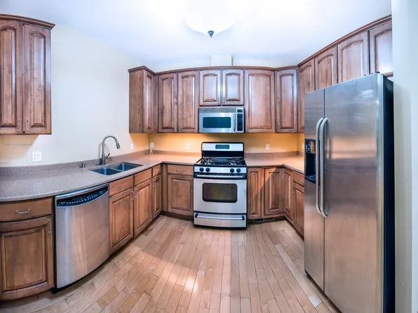 584 N Midvale Blvd, Madison, WI 53705