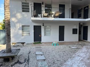 600 NE 46th Ct APT 10, Fort Lauderdale, FL 33334