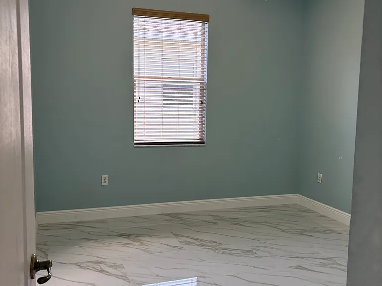 1150 Creekview Ct — Photo 13