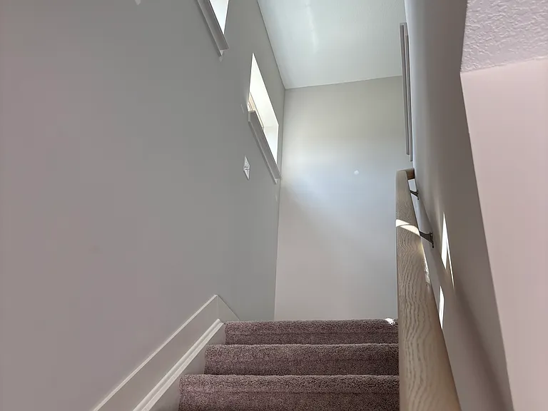 8930 Keenberg Ln — Photo 17