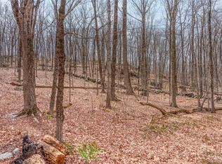 32 Joshua Hobby Lane, Pound Ridge, NY 10576