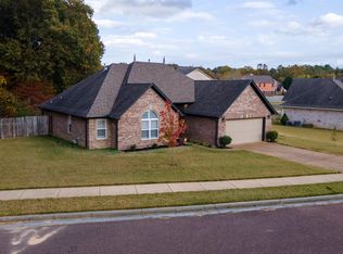 7568 Grandiflora Dr, Olive Branch, MS 38654