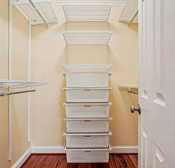 1110 Jackson Ct — Photo 16