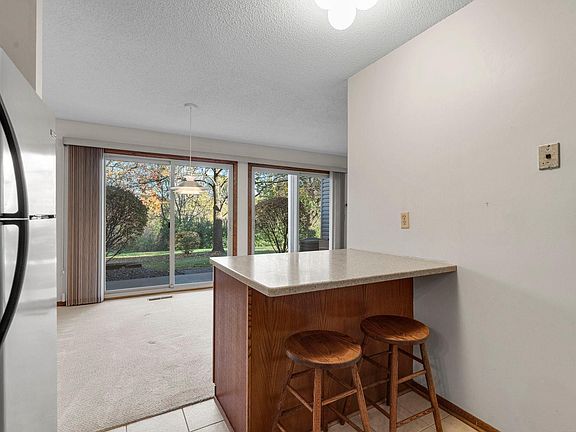 5th image of 4232 Magnolia Ln N #73