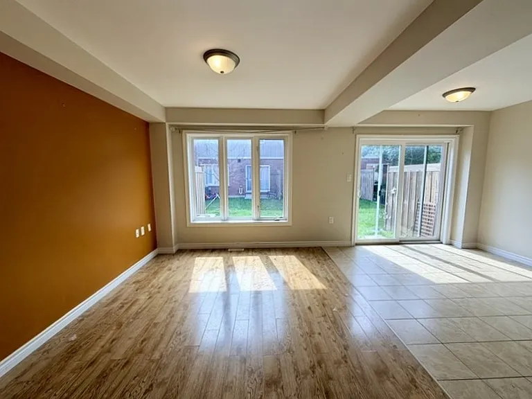 204 Alva St #20 — Photo 6