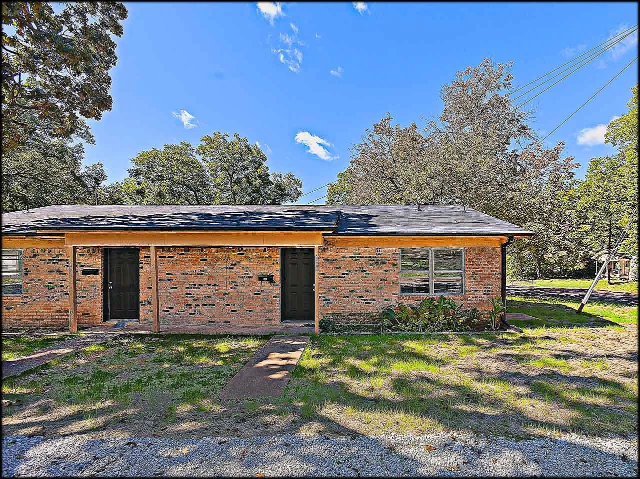 2 bed, 828 sqft, $950 — Photo 1