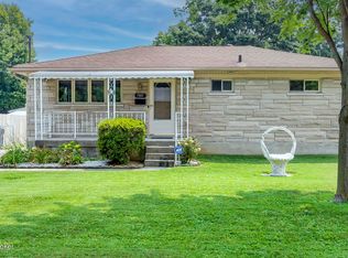 7807 Jonquil Dr, Louisville, KY 40258