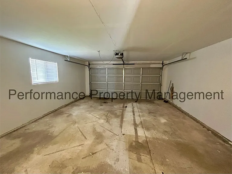 8615 Newgate Ct — Photo 13