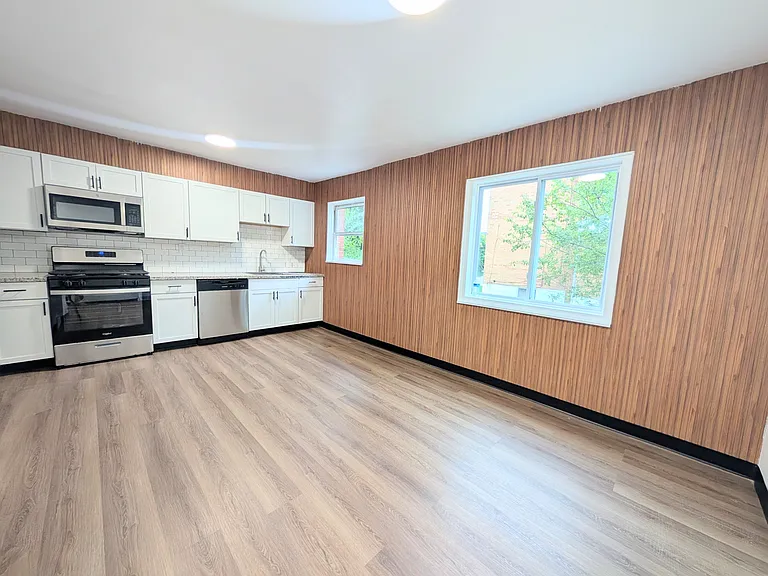 147 Schenley Manor Dr — Photo 4