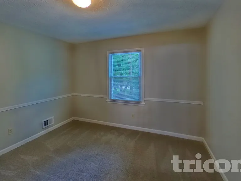 1763 Lamancha Dr — Photo 13