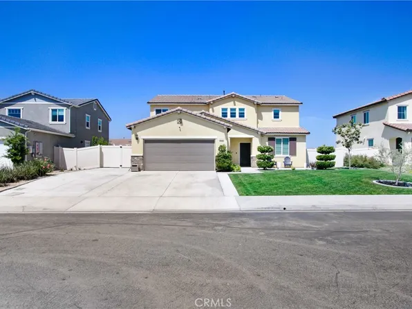 1212 Venice Ave, Mentone, CA 92359